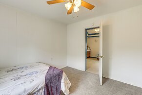 Clanton Cottage w/ Charcoal Grill & Porch!