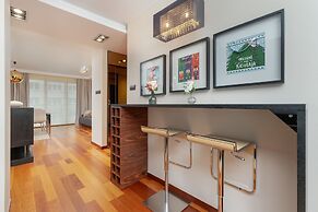 Apartment With 3 Bedrooms by Renters