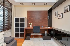 Apartment With 3 Bedrooms by Renters