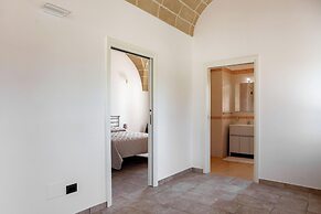 Villa Salentina With Garden And Pool