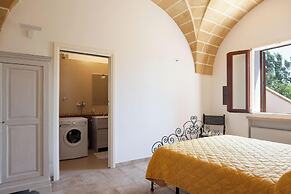 Villa Salentina With Garden And Pool