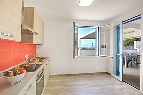 La Primula Apartment 1 Sea View