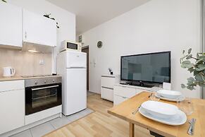 Pet-friendly & Cozy Studio by Renters