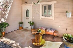 Driftwood eco Villa Privacy and Tranquility