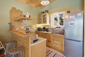 Driftwood eco Villa Privacy and Tranquility