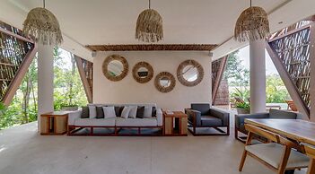 Condo Ophelia by mYYc