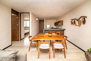 Condo Ophelia by mYYc