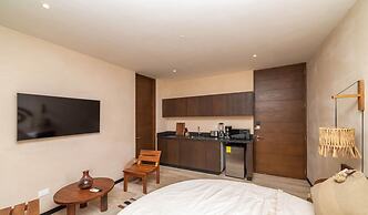 Condo Ophelia by mYYc