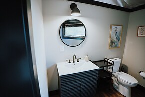 Starlight Haven Weiss Lake