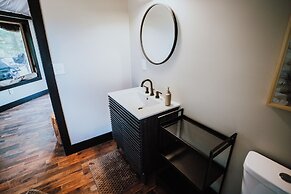 Starlight Haven Weiss Lake