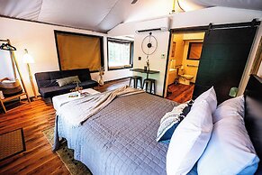 Starlight Haven Weiss Lake