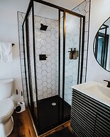 Starlight Haven Weiss Lake