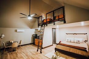 Starlight Haven Weiss Lake