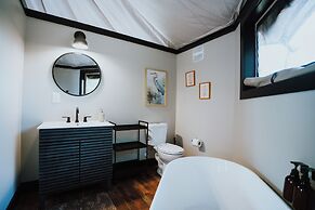 Starlight Haven Weiss Lake