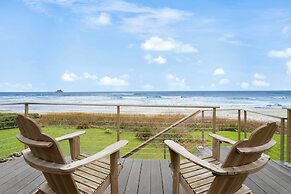 Sanctuary by the Sea by Avantstay Waterfront + Views