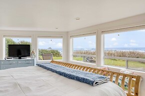 Sanctuary by the Sea by Avantstay Waterfront + Views