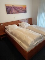 Hotel Garni Merkenich