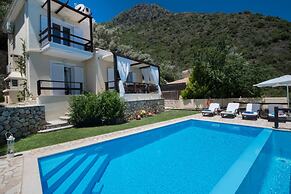Stunning Seaviews Pool Beach - Pasithea