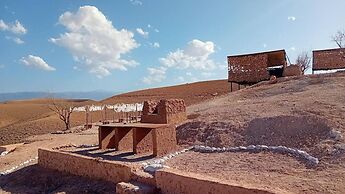 Revolution Stone Cliff Eco Resort