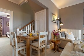 Caldey Island View - Sea Views and Log Burner