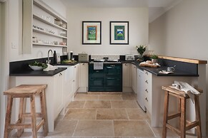 Butterwell Cottage at Collihole