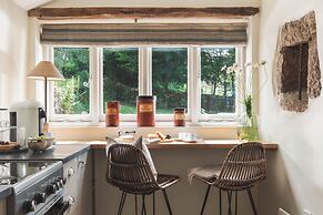 Hawthorn Cottage at Collihole