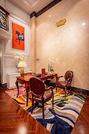 Golden Star Hotel & Apartment