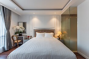 Golden Star Hotel & Apartment