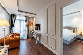 Golden Star Hotel & Apartment