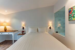 Golden Star Hotel & Apartment