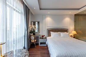 Golden Star Hotel & Apartment