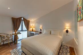 Golden Star Hotel & Apartment