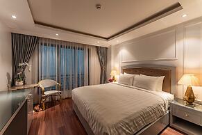 Golden Star Hotel & Apartment