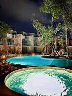 Selva Studios by Casago