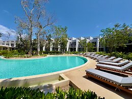 Selva Studios by Casago