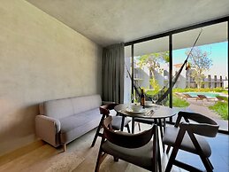 Selva Studios by Casago