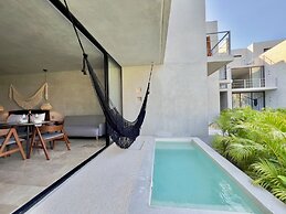 Selva Studios by Casago