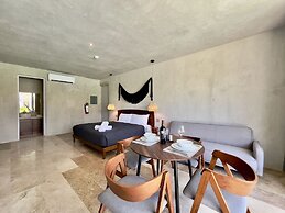 Selva Studios by Casago