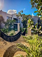 Selva Studios by Casago