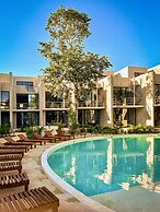 Selva Studios by Casago