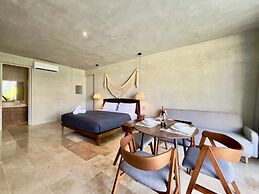 Selva Studios by Casago