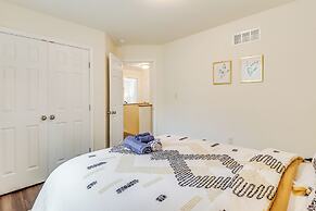 5 Mi to Lake: Modern Tobyhanna Retreat!