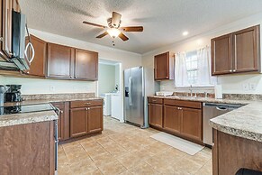 Tranquil Coden Retreat: 10 Mi to Dauphin Island!