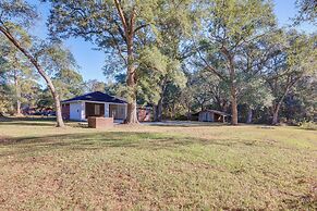 Tranquil Coden Retreat: 10 Mi to Dauphin Island!