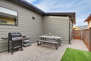 Flagstaff Home w/ Fire Pit + Hiking Trail Access!