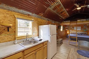 Higden Studio Cottage < 1 Mi to Greers Ferry Lake