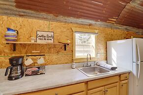 Higden Studio Cottage < 1 Mi to Greers Ferry Lake