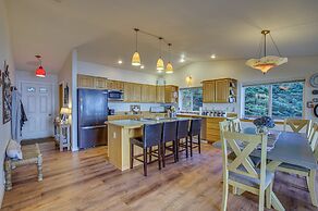 Hat Island Home w/ Stunning View & Wraparound Deck