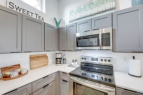 Pet-friendly Lake LBJ Retreat w/ Deck & Hot Tub!