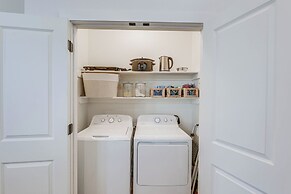 Pet-friendly Lake LBJ Retreat w/ Deck & Hot Tub!